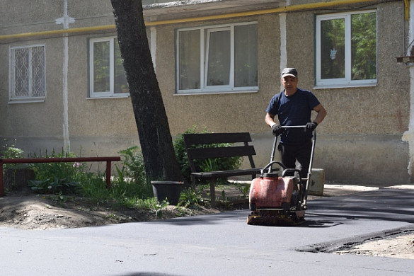 25 млн рублей выделено на асфальтирование дворов в Иванове